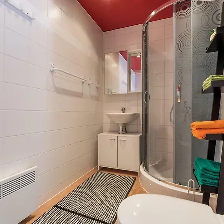 Uus-tatari 4 Apartments- City Center • Free Parking 아파트 *