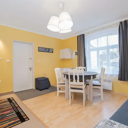Uus-tatari 4 Apartments- City Center • Free Parking *